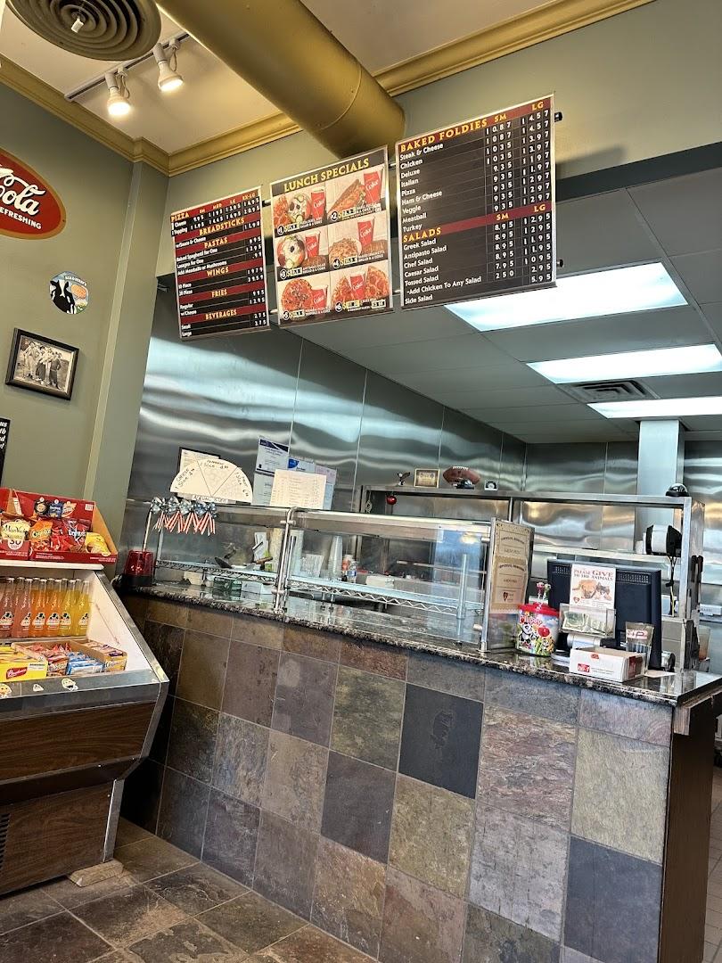 Sareini's Pizzeria